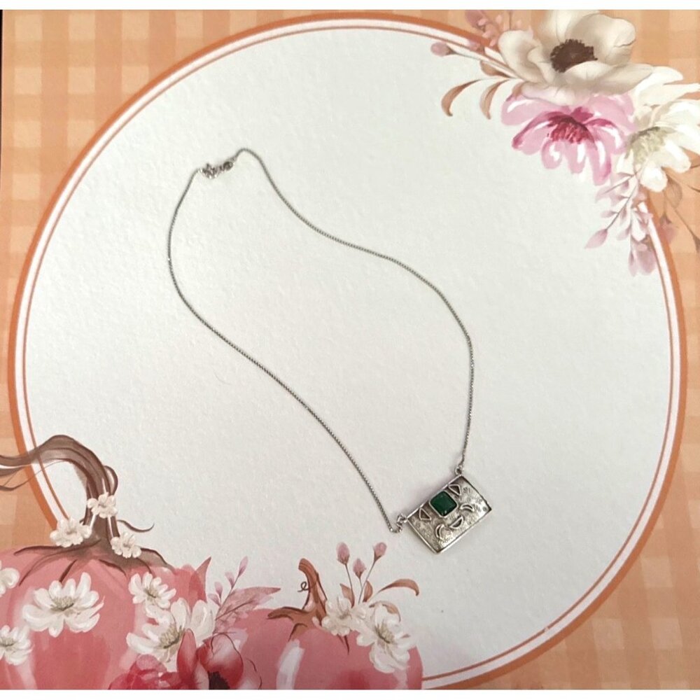 Sterling Silver Pendant Necklace With Green Gemstone & Floral Etched Design